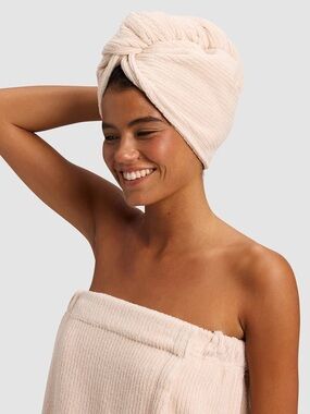 NWT COZY EARTH Plush Ribbed Terry Hair Wrap Towel Petal Absorbent Lux